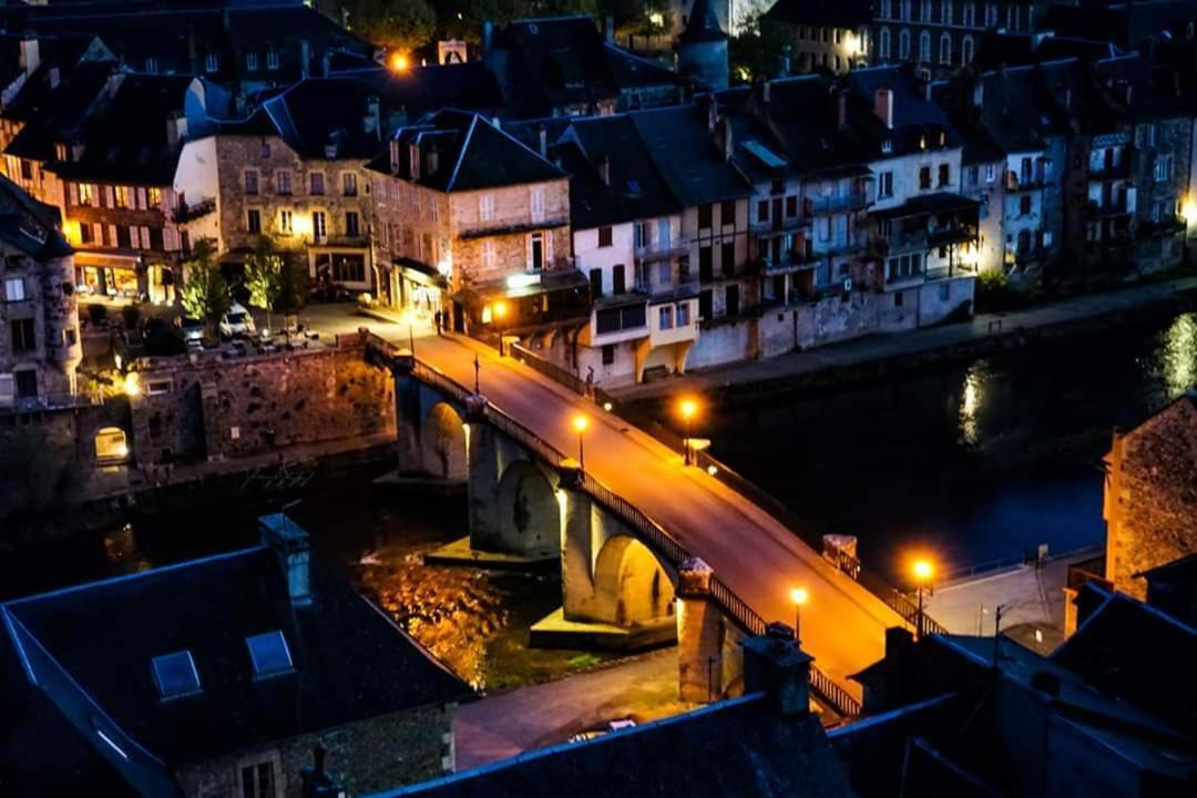 Riverrun Saint-Geniez-dʼOlt Eksteriør bilde